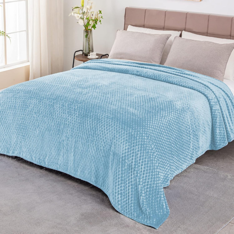 Diamond Ultra Soft Fleece Blanket, Twin Size Flannel Blankets for Bed (Ice Blue, 90 X 66 Inches) - Cozy, Warm and Lightweight - Image 2